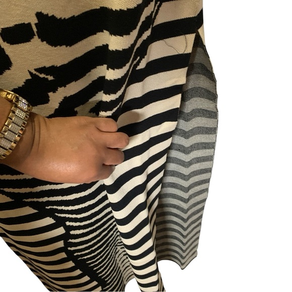 Plus Size, Fashion Nova Black and White Bodycon Maxi Dress, 3X - Picture 7 of 8